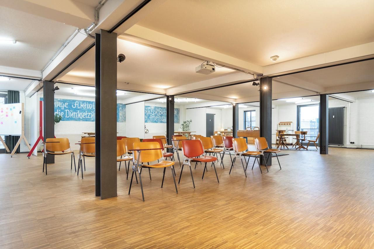 Berlin corporate event spaces Außergewöhnlich Private Roof Club image 59