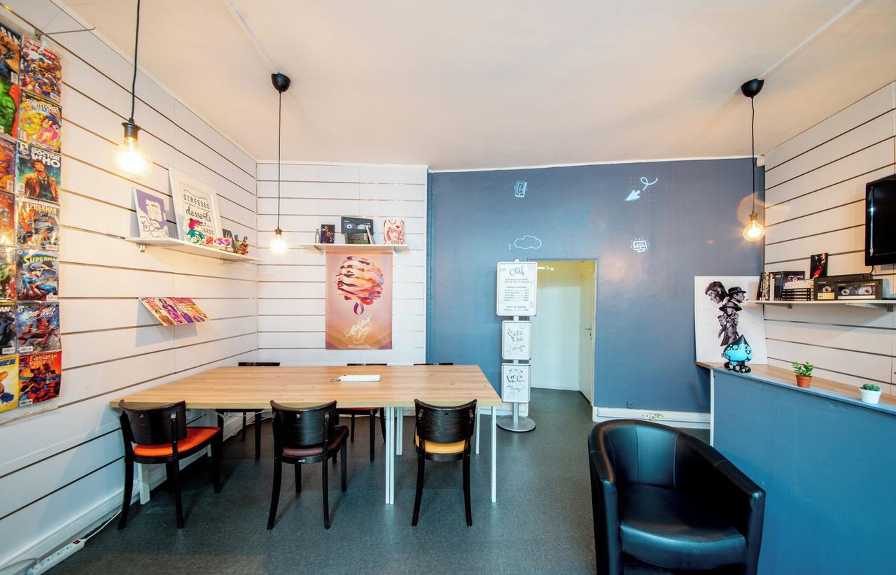 Paris workshop spaces Coworking space Meeting and training space in Otaf Charonne image 3