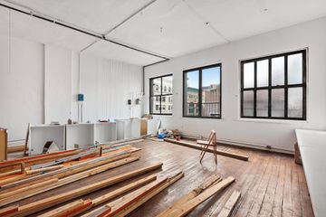 New York Coworking Space 5th floor image 2