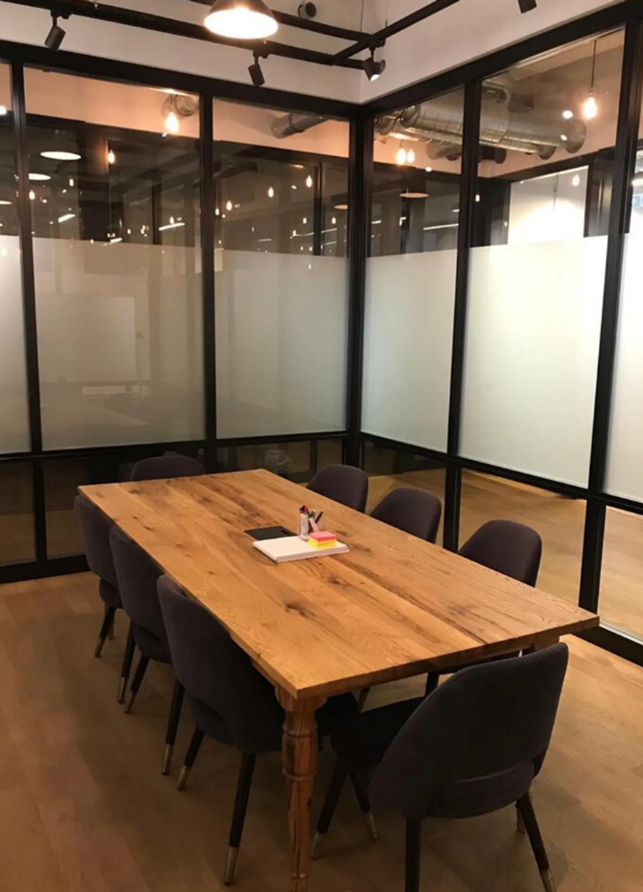 Berlin  Eventlocation Meeting Room M13 image 0