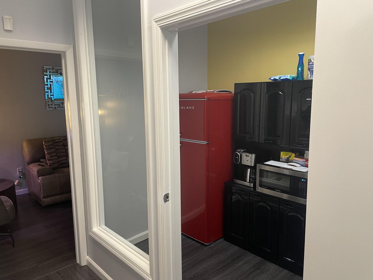 New York City  Kantoorruimte Milo Studio Rentals – Astoria Office Space & Photo/Video Studio NYC image 7