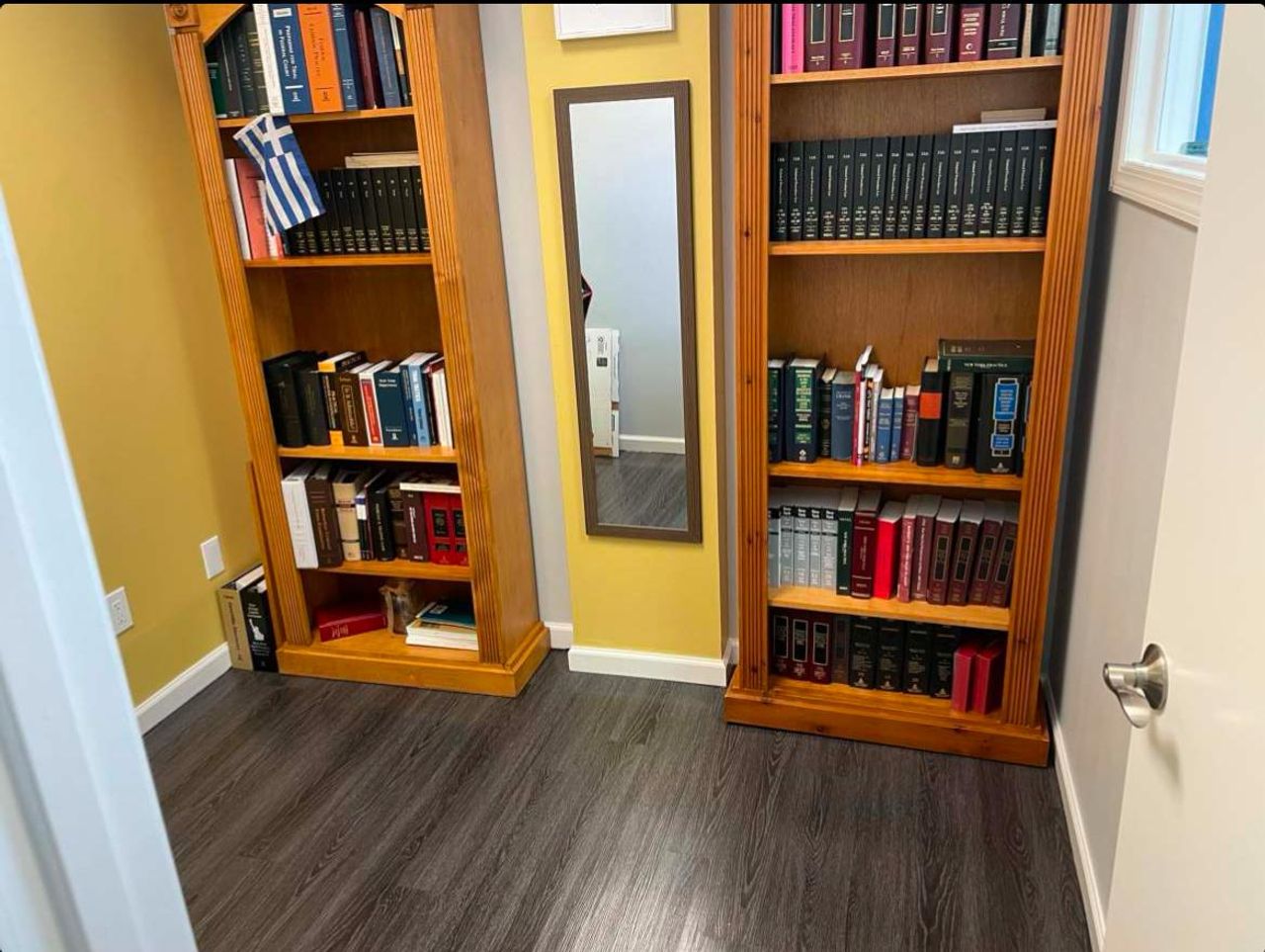 New York City  Kantoorruimte Milo Studio Rentals – Astoria Office Space & Photo/Video Studio NYC image 13