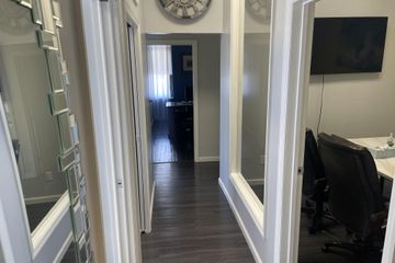 New York Office space Milo Studio Rentals – Astoria Office Space & Photo/Video Studio NYC image 11