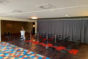 Aken Mobiles Arbeiten Wedding Venue Raum 1 image 1