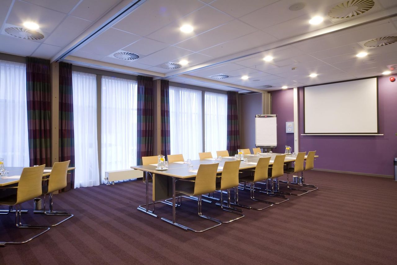 Breda   Ceres + Bacchus image 1