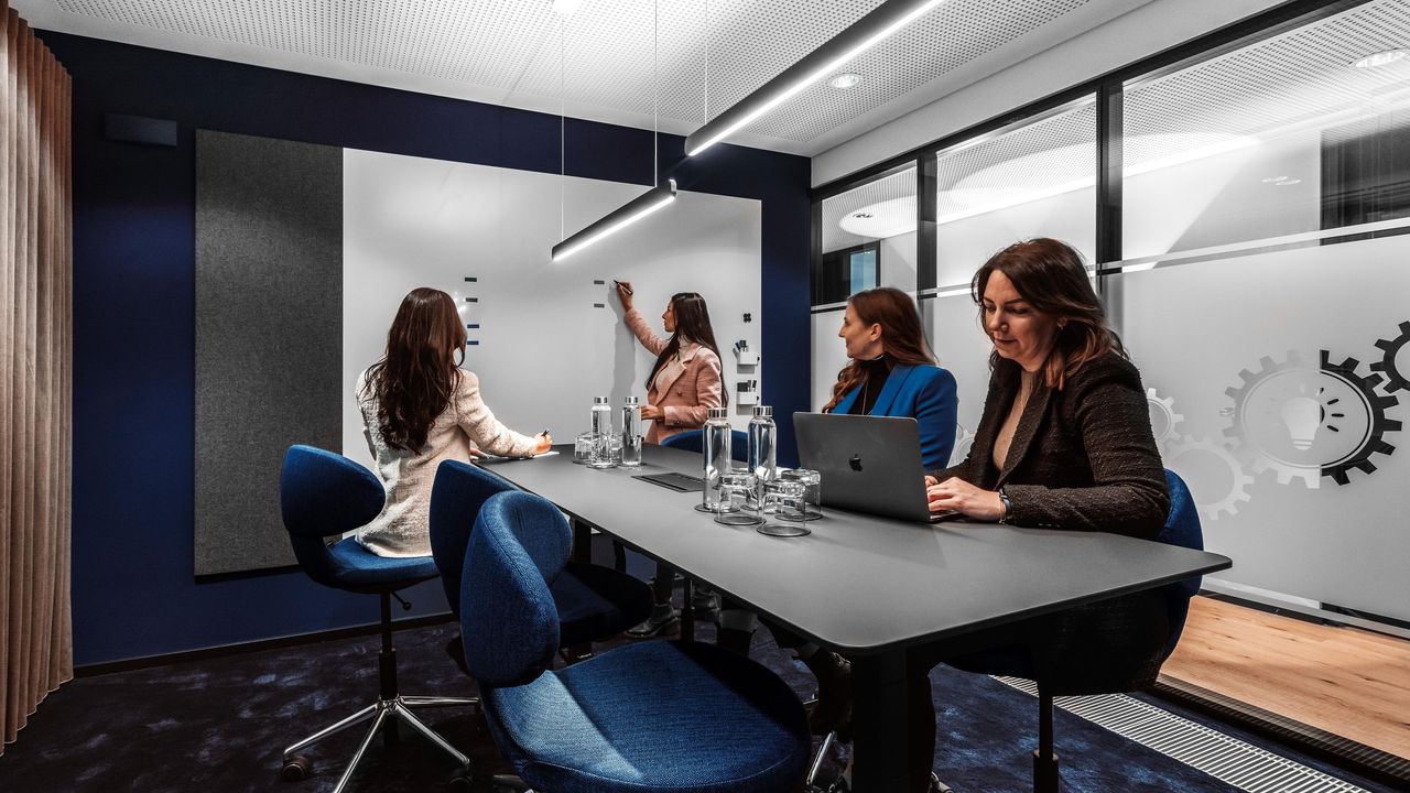 Stuttgart  Bedrijvencentrum Kreativraum Robert Bosch bis zu 6 Personen image 5