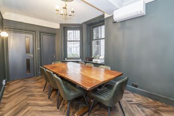 London Mobile Working Meeting room Small Meeting Room in Mayfair – St George’s House, 15 Hanover Square image 3