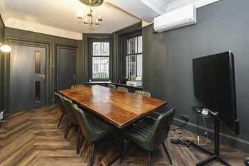 London Mobile Working Meeting room Small Meeting Room in Mayfair – St George’s House, 15 Hanover Square image 3