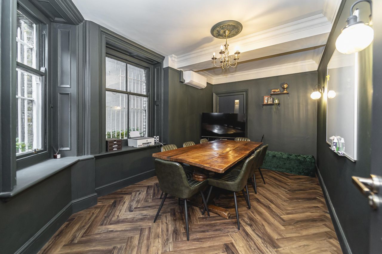 Londen Mobile Working Vergaderzalen Small Meeting Room in Mayfair – St George’s House, 15 Hanover Square image 5