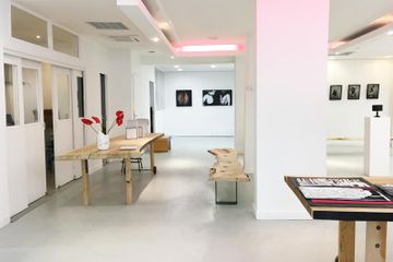 Parijs corporate event spaces Galerie Versatile Gallery image 0