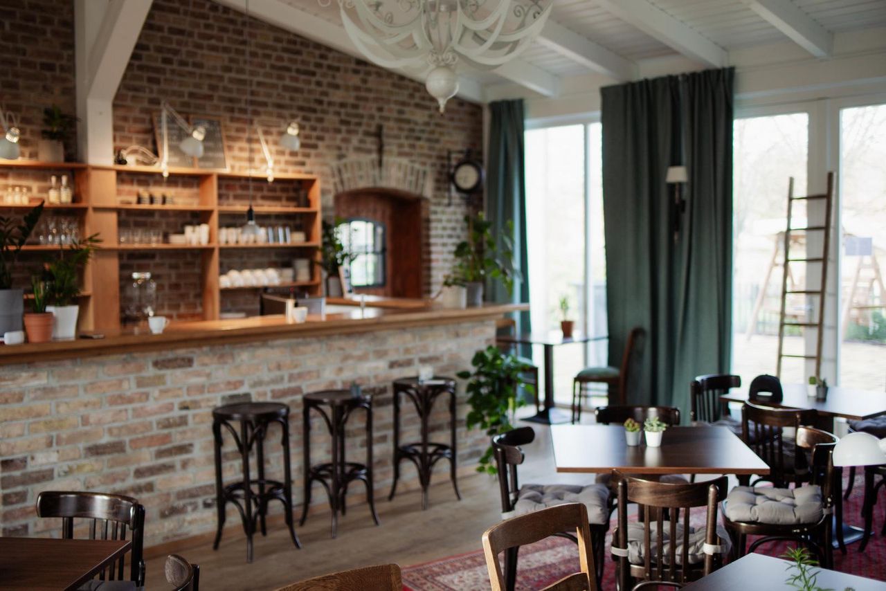 Rest der Welt training rooms Historisches Gebäude Rittergut Damerow// Working Café image 8