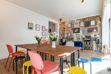 Paris  Gallery L'Esquermoise image 6