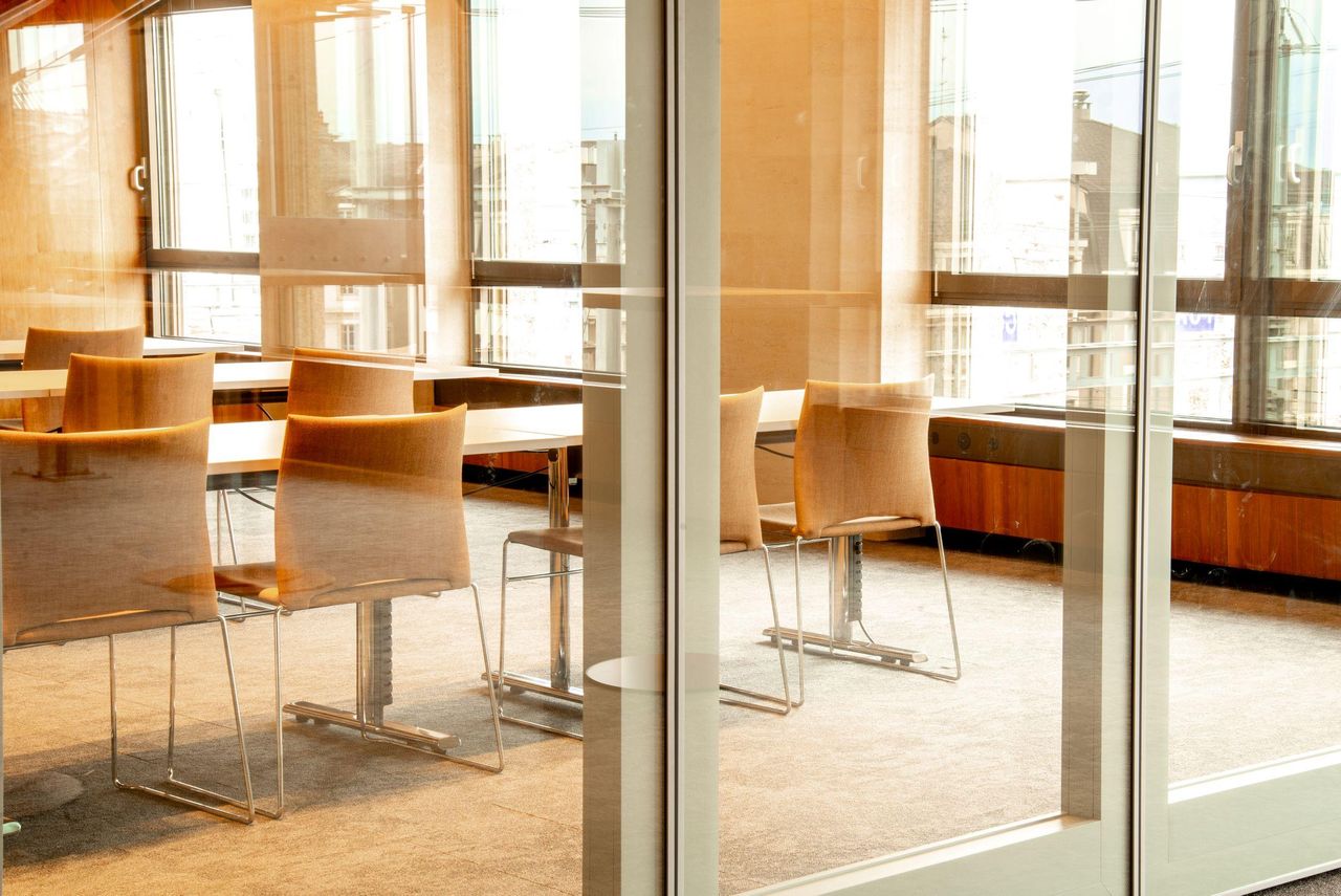 Rest of the World Seminar  Salle AB image 2