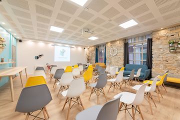 Lyon workshop spaces Partyraum Bright Room image 1