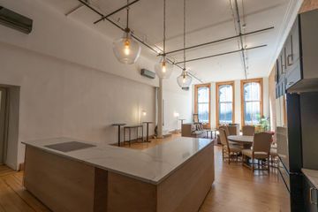 New York Client Meeting Unusual venue Studio 3 image 2