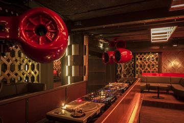 Berlin PR & Marketing Event  AVENUE Club Berlin image 10