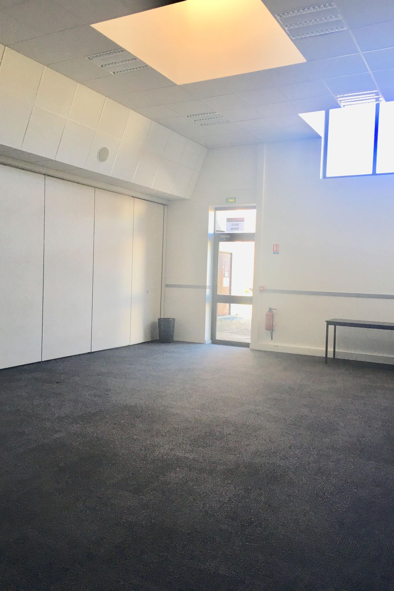 Rest der Welt conference rooms Meetingraum Salle IRIS image 2