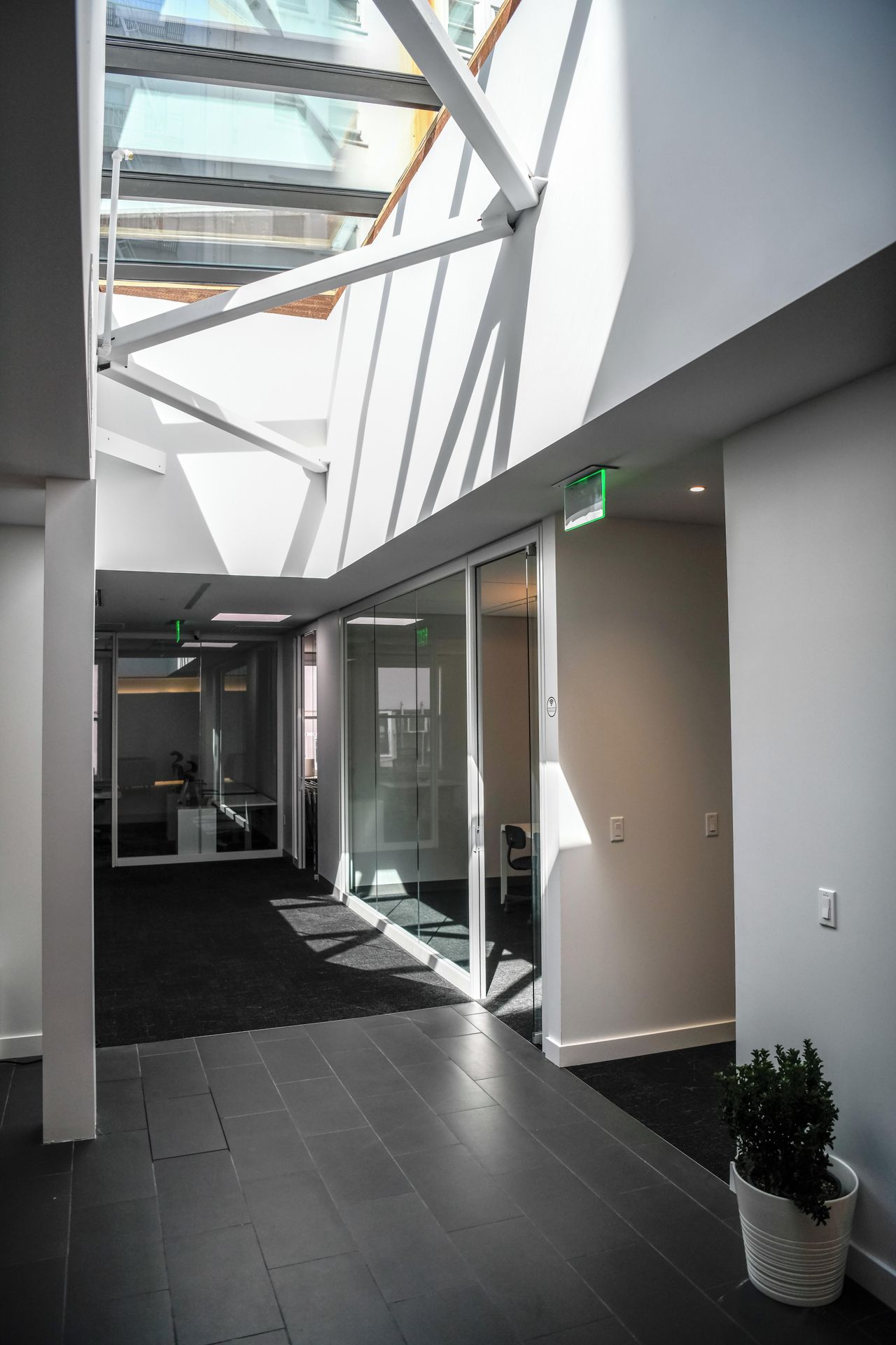 San Francisco seminar rooms Meeting room Conference Room 3 image 3