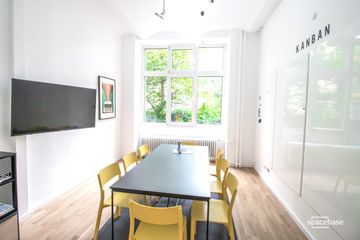 Berlin workshop spaces Meeting room Hacker Space image 51
