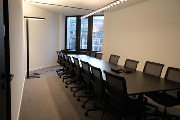 Frankfurt  Workshop spaces Zentral gelegener und moderner Besprechungsraum in Frankfurt image 1