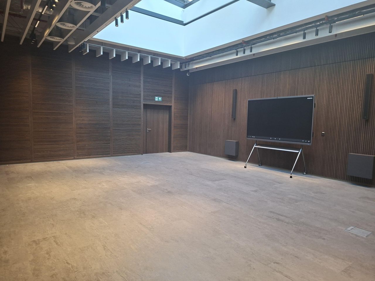 Brussel  Werkruimte The Louise - Auditorium B image 1