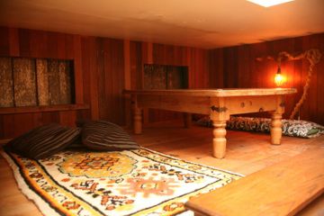 San Francisco corporate event spaces Party room Backroom image 4