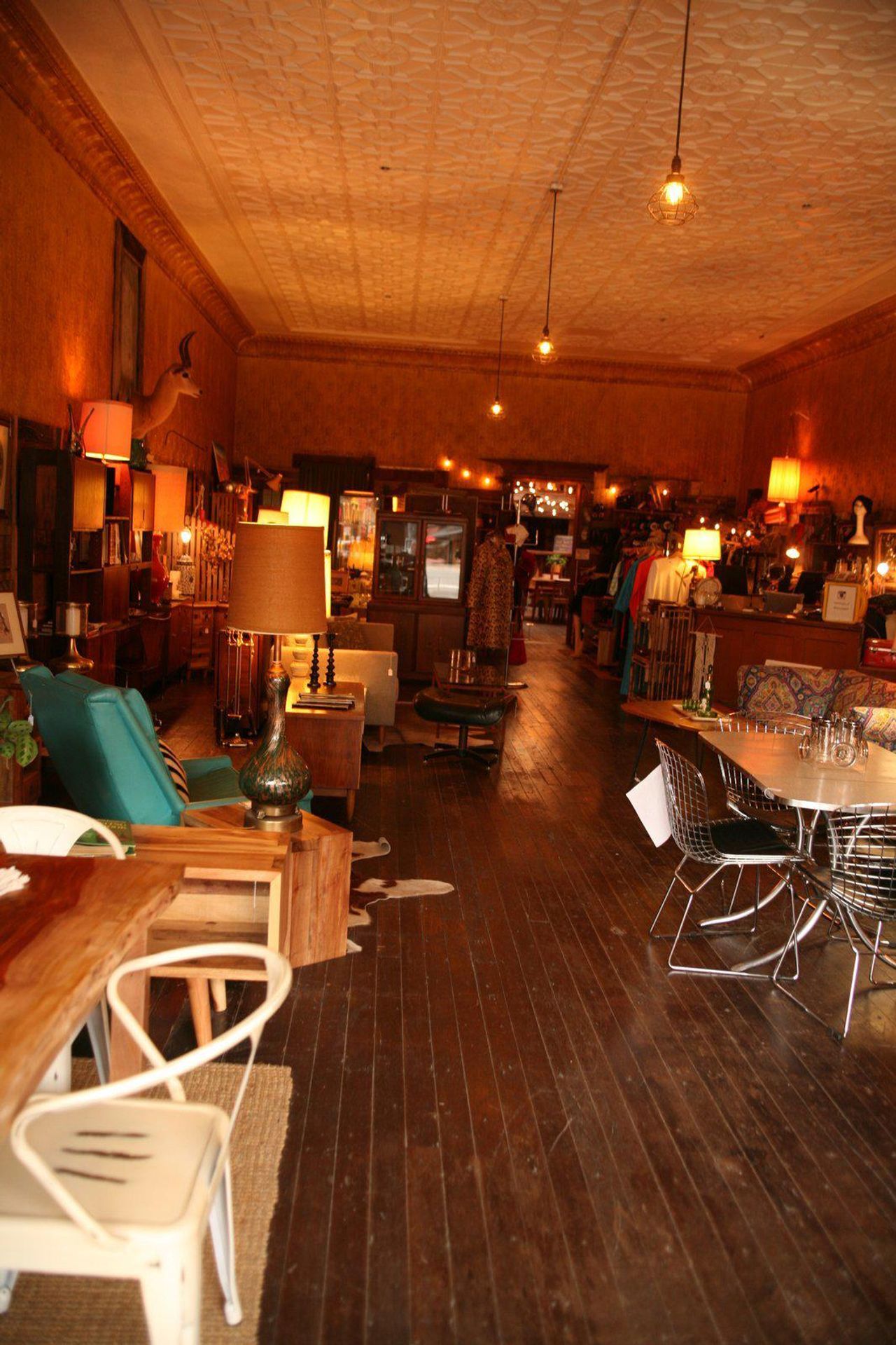 San Francisco corporate event spaces Party room Backroom image 7