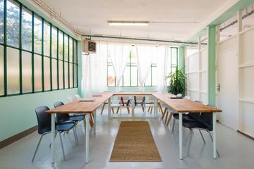 Marseille corporate event spaces Industrial space Whole Venue image 1