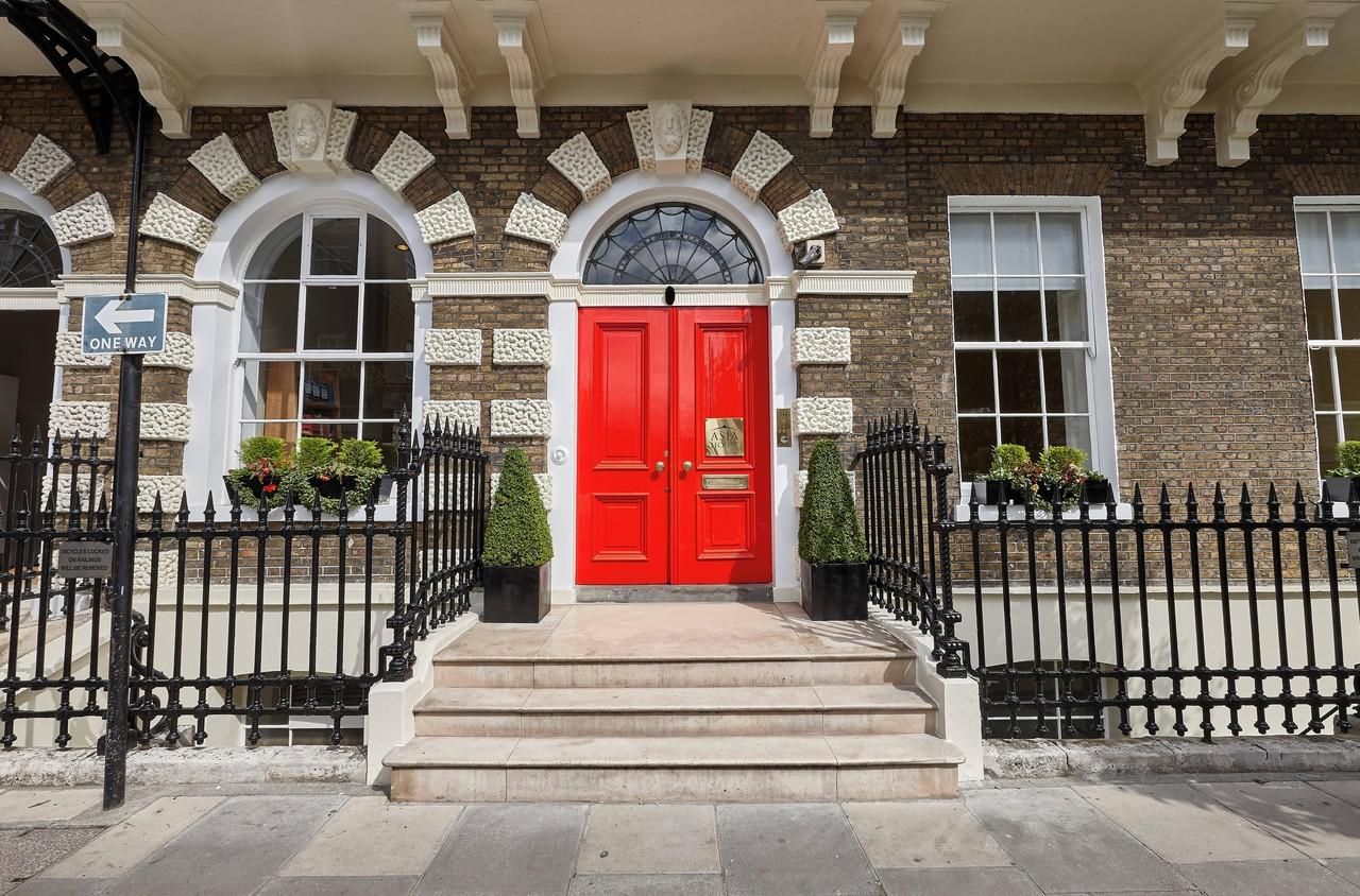 London corporate event spaces Historic venue Library image 5