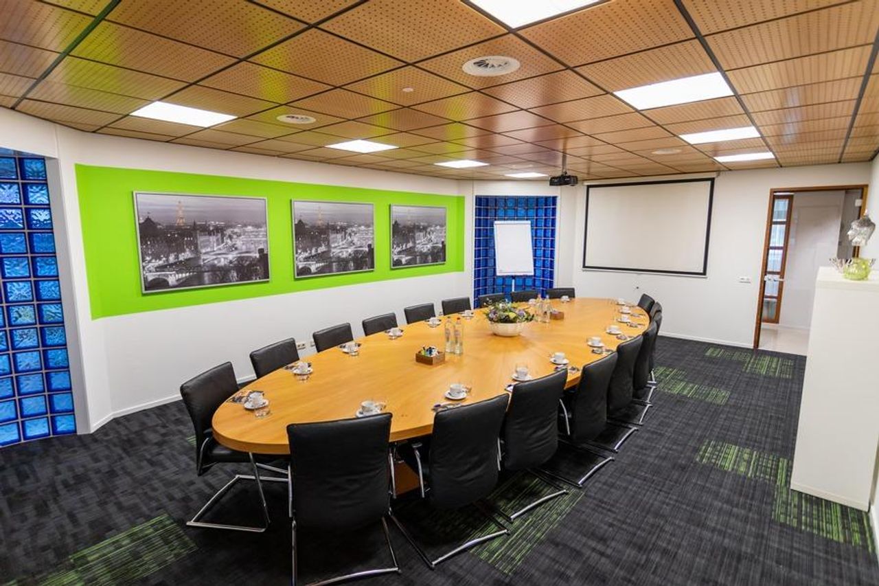 Haarlem Offsite meeting Meeting room Parijszaal image 3