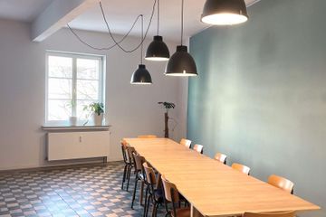 Dortmund Meetingraum B-Work Premium Desk image 4