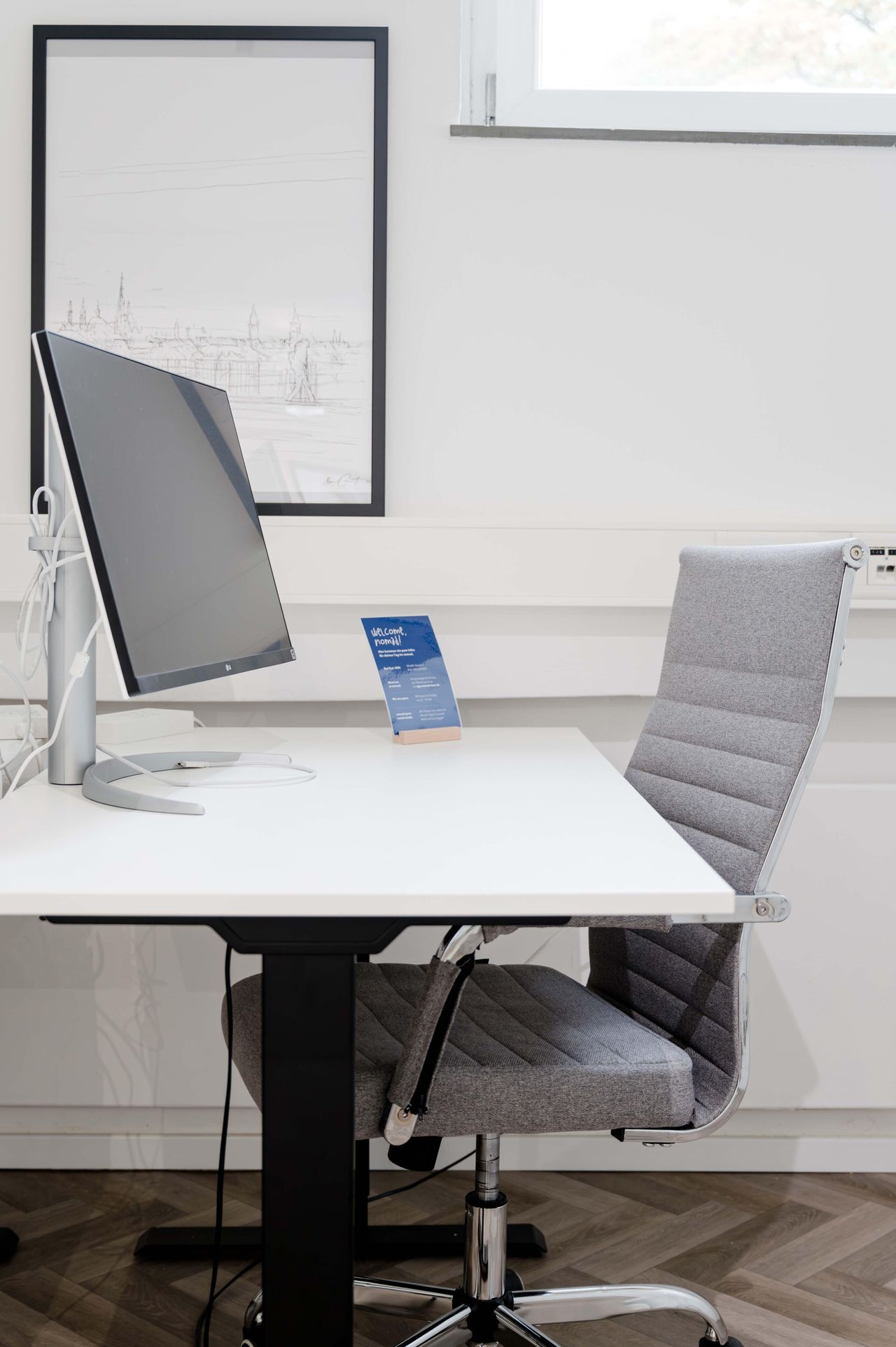 Würzburg  Coworking spaces Pro Desk im nomad Coworking Space image 4