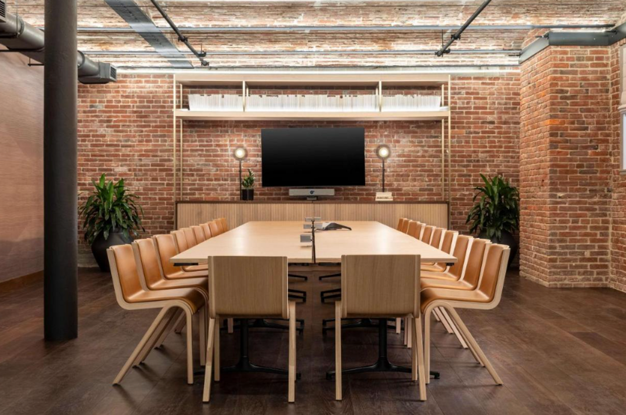 Rest of the World  Meeting room ARLO Studio image 1