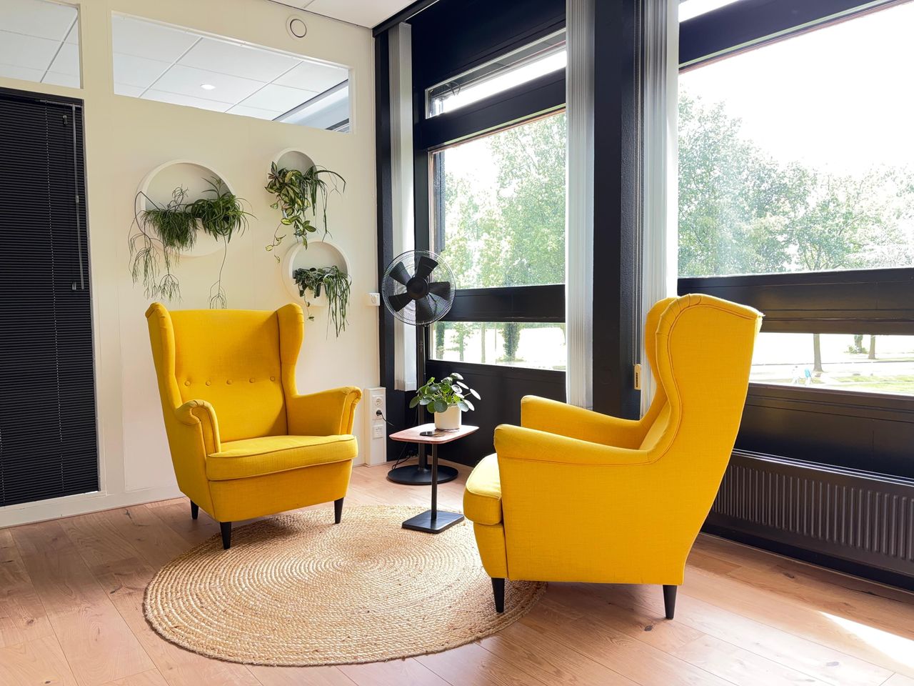Hoogeveen Client Meeting Consulting Room De Gouden Parel image 3