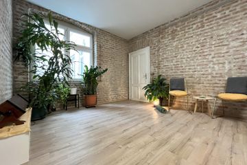 Wenen Vergaderzalen Ruhiger Coaching & Meetingraum im Wiener Altbau image 2