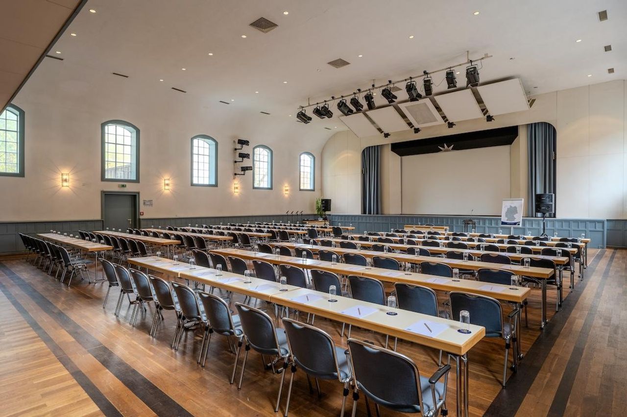 Arolsen Party Banquet hall Bühne image 0