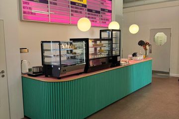 Berlin Corporate event spaces Desi Diner image 4