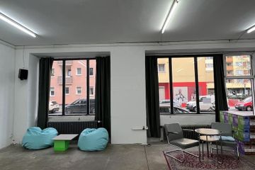 Berlin Corporate event space salon wellenmaschine image 2