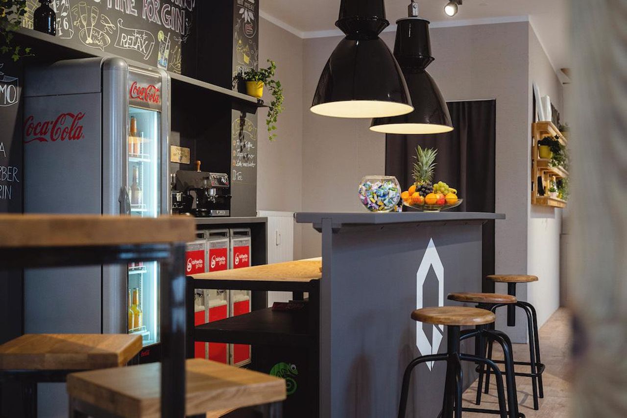 Rest of the World  Workshop Room Kreativloft image 5