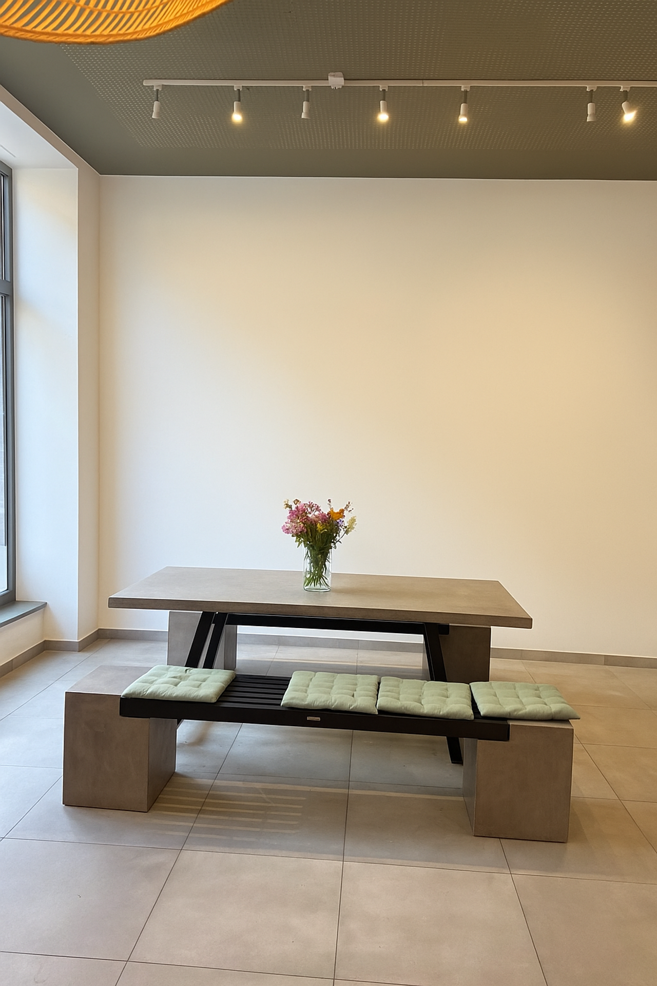 München  Meetingraum Münchner Blumenmadl´n image 0