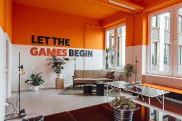 Berlin Kreatives Meeting Corporate event spaces Unique Event Venue in Berlin with Game Show Experience image 11