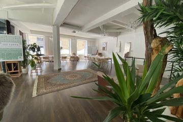 Stuttgart Mobiles Arbeiten Boardrooms LUNCA - Kreativraumvermietung Stuttgart West image 18