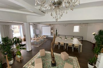 Stuttgart Mobiles Arbeiten Boardrooms LUNCA - Kreativraumvermietung Stuttgart West image 3