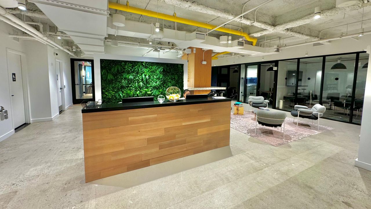 New York  Business center Coworking Daily Access image 3
