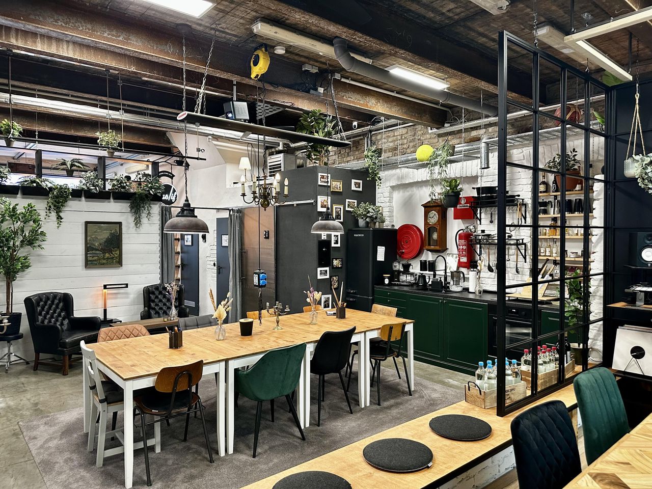 Cologne Kreatives Meeting Unusual venue as/if spaces I Exklusive Café Kreativräume mit Espressobar image 3