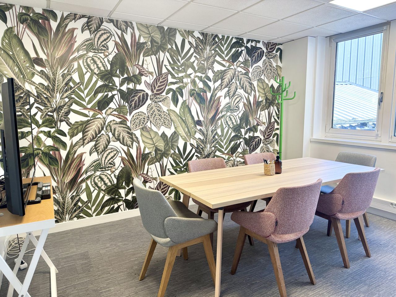 Clichy Creative Meeting Coworking spaces Clichy Salle créative image 2