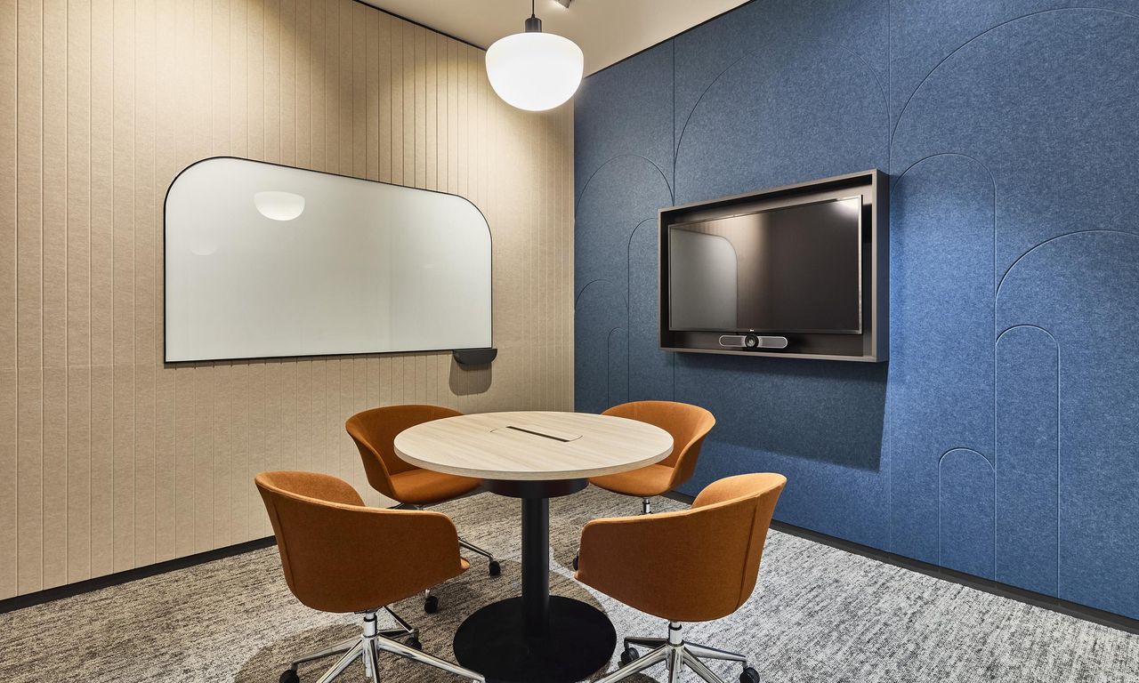 Singapore  Coworking spaces Meeting Room 4 image 0