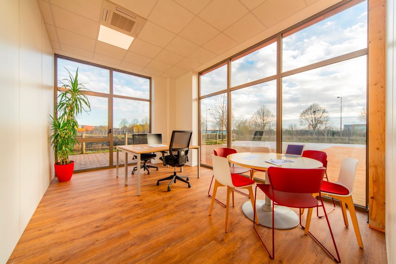 Rest of the World  Coworking spaces BUREAU PRIVATIF KUERTEN image 1