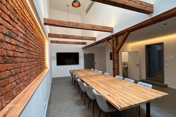 Fulda Meetingraum Station 21 Fulda: Flexibler Tagungsraum mit 86″ Screen - Toilette image 0