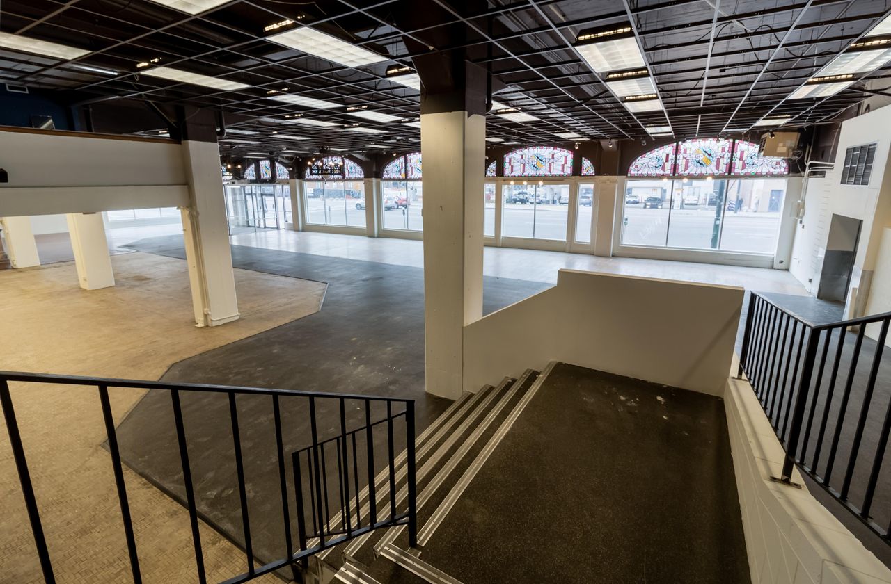 Rest of the World  Corporate event spaces Iconic Sports Castle - 35,000 sq.ft!!! image 12